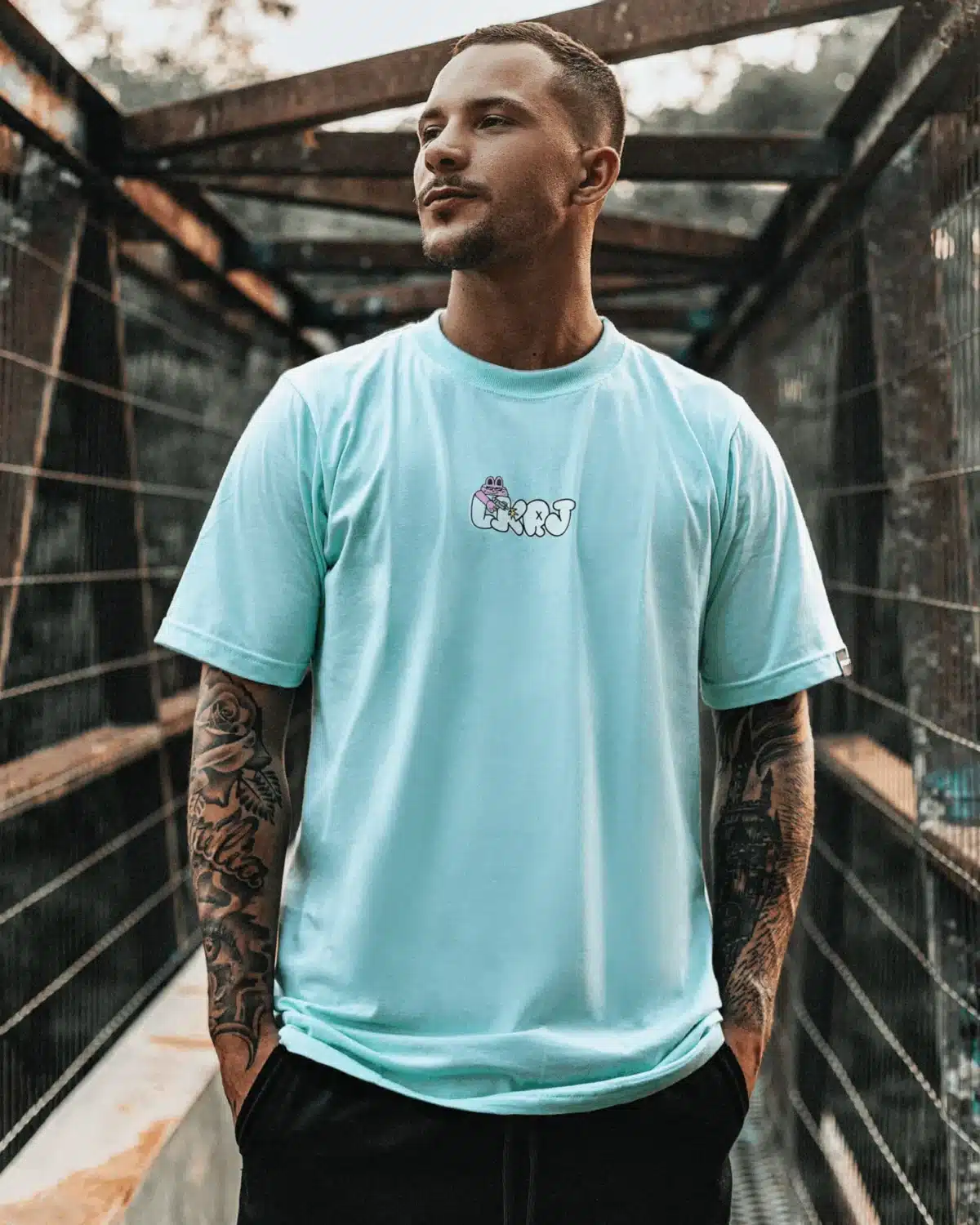 Camiseta 'Bad Bunnies' - Mint - Imagem 2
