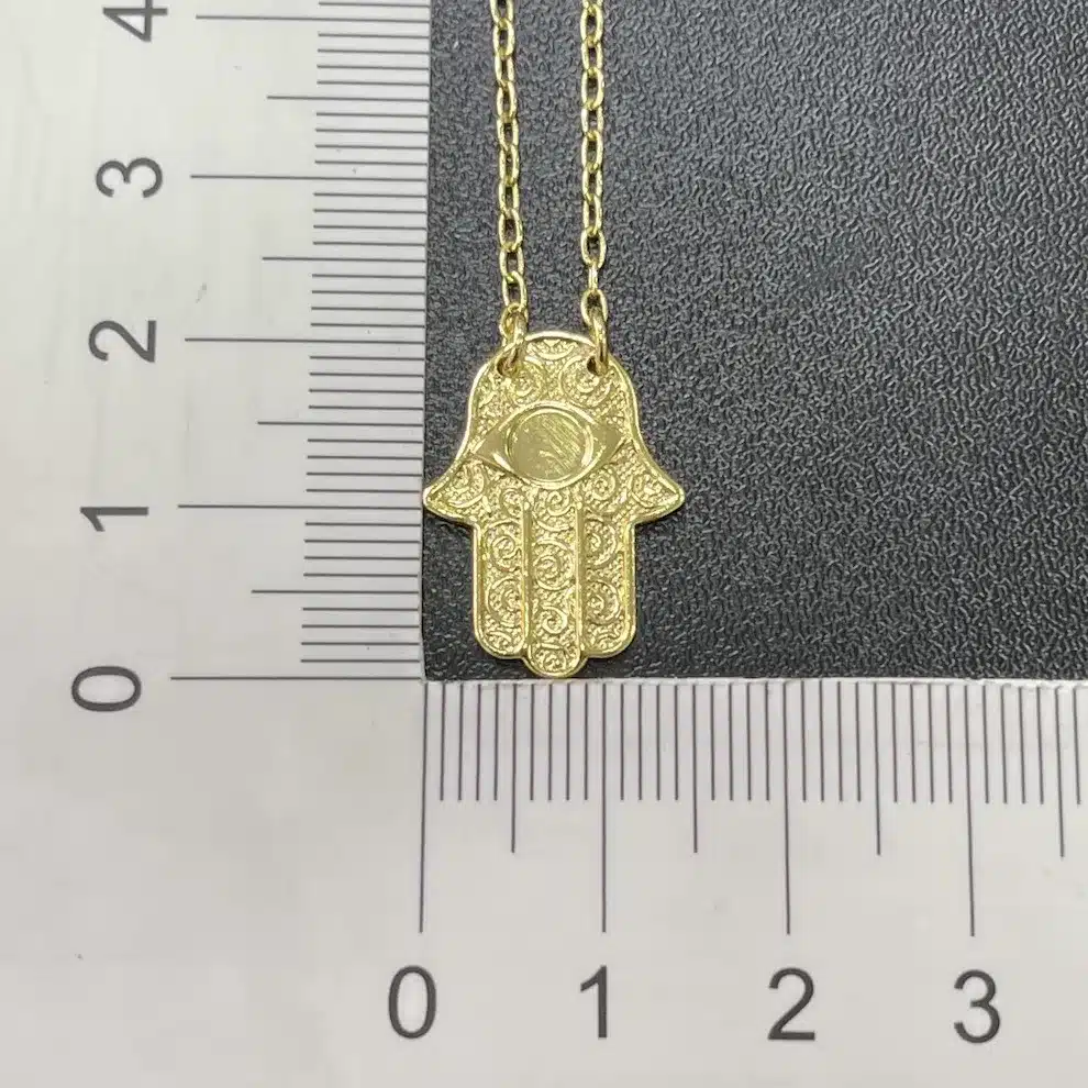 Escapulário Hamsa 60cm Carrier Cadeado (Banho Ouro 24k) - Imagem 4